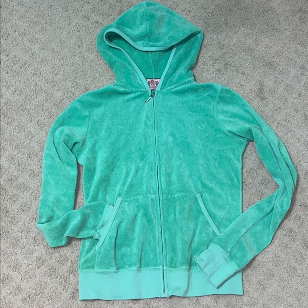 Juicy zip up